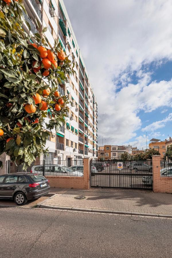 Elegante Apt Luminoso Y Tranquilo De 2 Hab Sevilla Wifi-Ful Parking Inc Bagian luar foto