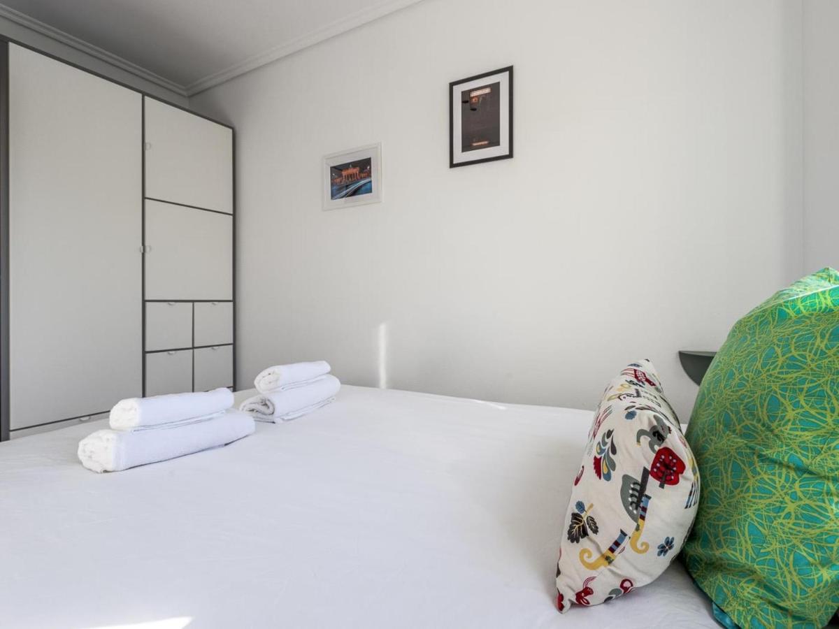 Elegante Apt Luminoso Y Tranquilo De 2 Hab Sevilla Wifi-Ful Parking Inc Bagian luar foto